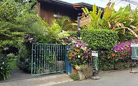 シリワン ホステル